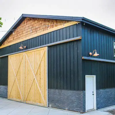 Crafting an Effective Roofing and Siding Solution with Apex