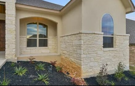 Top Rated Siding Contractors Near Me: Enhancing Your Home with Quality Work